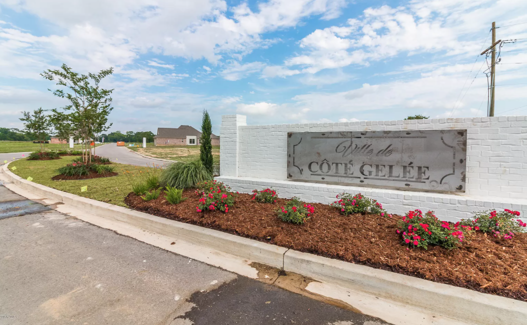 Get the best pick of new homes in Broussard, LA when you buy with Cote Gelee.